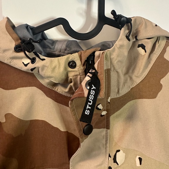 STUSSY DESERT CAMO TAPED SEAM JACKET - Picture 7 of 8